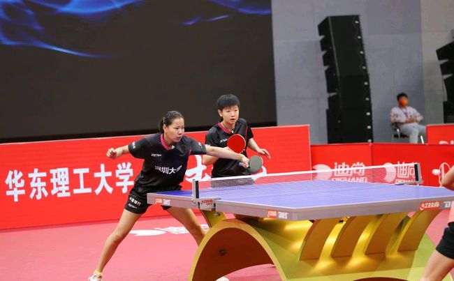 进攻锋线虽 进攻锋线虽