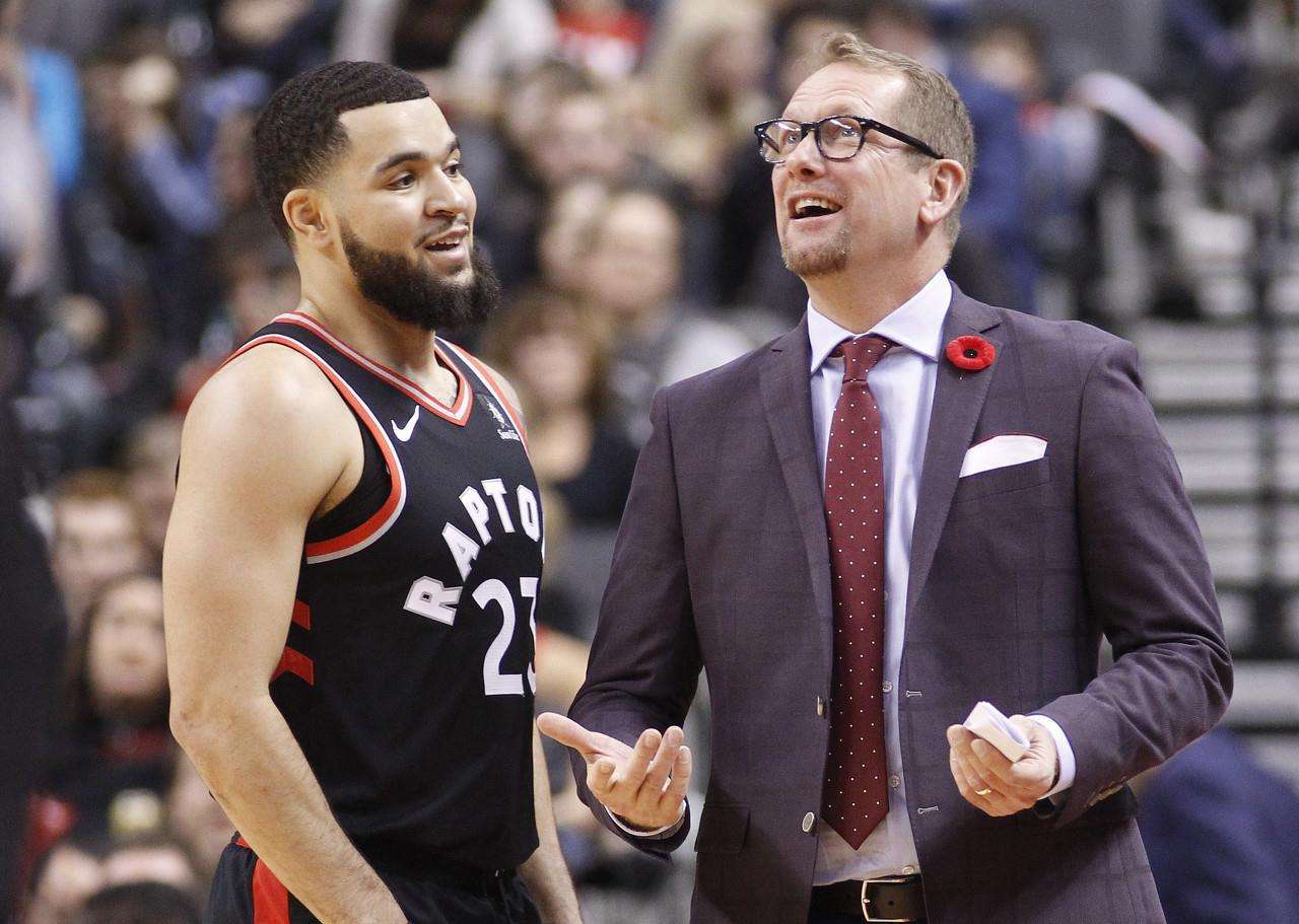 场较量推向 场较量推向