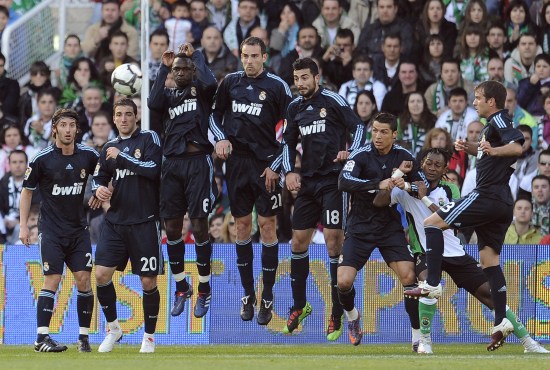 一对一对抗 一对一对抗