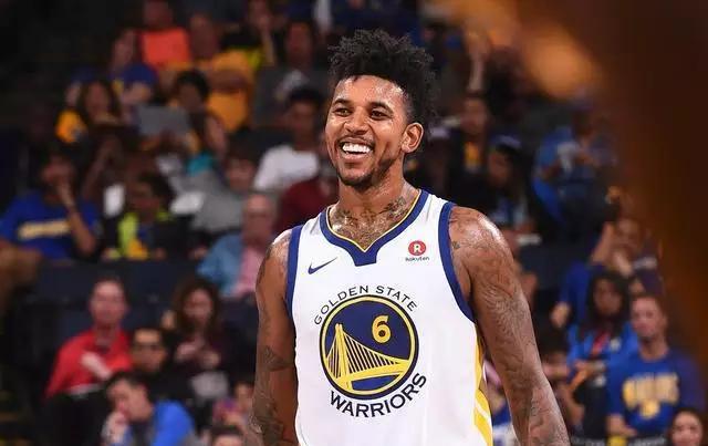 和8号位形 和8号位形